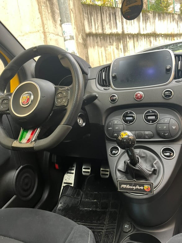 Gear knob in REAL CARBON with scorpion Fiat 500 Abarth - 595 - 500 - 695 - in different finishes 