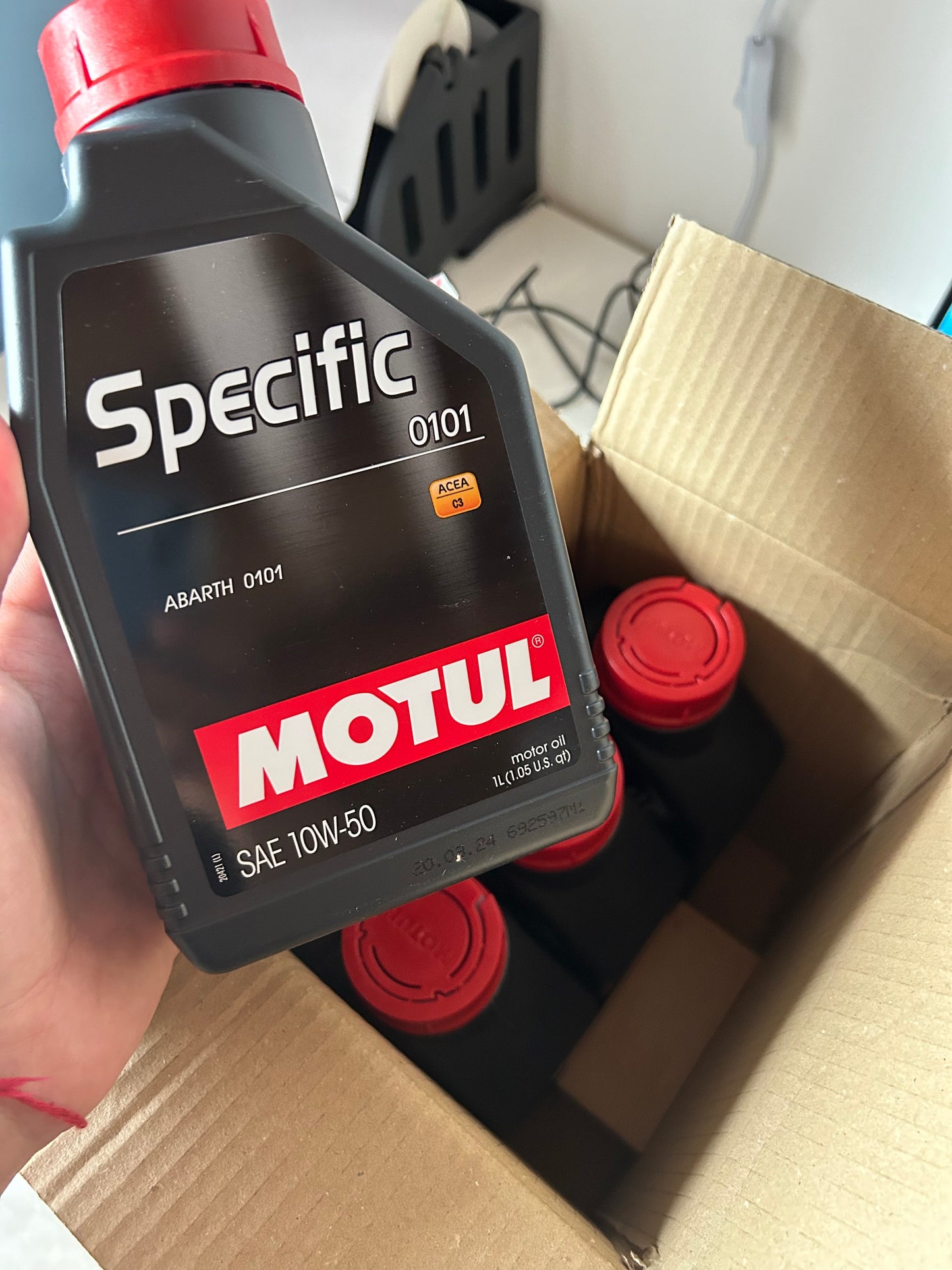 Set 4 L olio motul 0101 gradazione 10W50 per Abarth 500 - 595 - 695