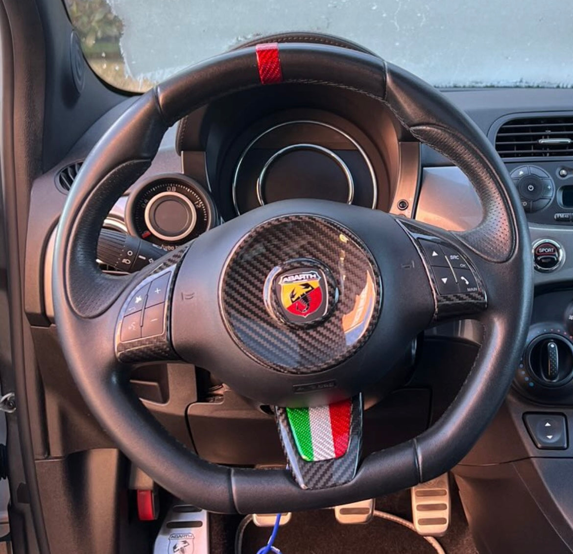 Steering Wheel Cover Kit in REAL CARBON Abarth 500 - Pre Restyling - in different finishes 