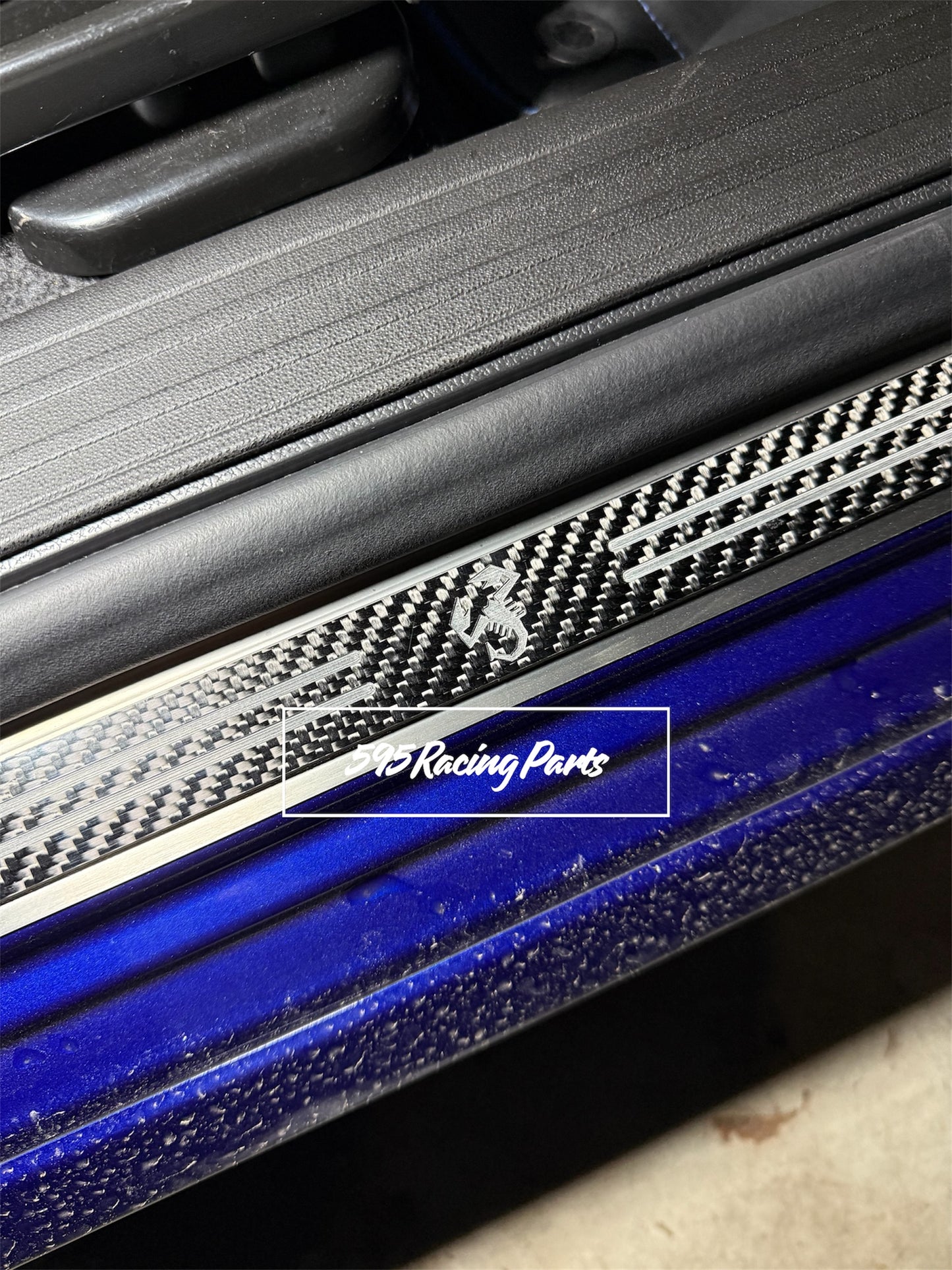 Pair of door sill covers in REAL CARBON Fiat 500 Abarth - 595 - 695